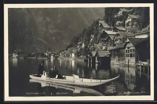 AK Hallstatt /Salzkammergut, Ruderer auf dem See