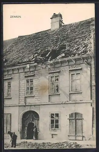 AK Zemun, Haus mit beschädigtem Dach