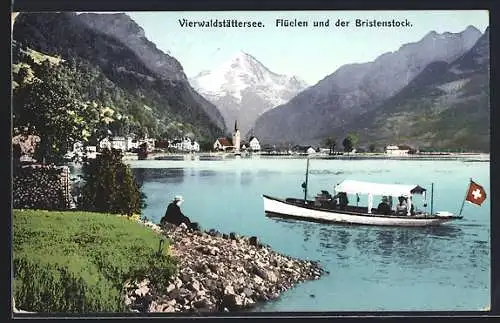 AK Flüelen, Motorboot auf dem Vierwaldstättersee mit Blick auf Ortschaft und Bristenstock