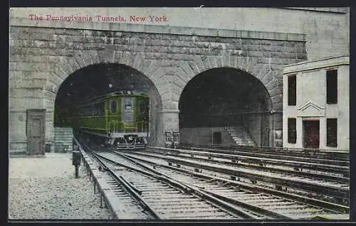 AK New York, The Pennsylvania Tunnels, U-Bahn fährt aus dem Pennsylvania-Tunnel