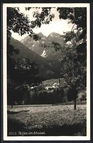 AK Telfes im Stubai, Ortsansicht vom Wald aus