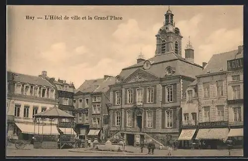 AK Huy, L`Hotel de ville et la Grand Place