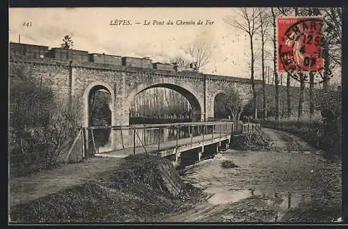 AK Lèves, Le Pont du Chemin de Fer