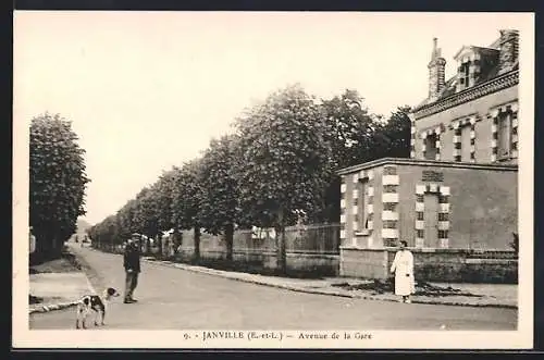 AK Janville, Avenue de la Gare