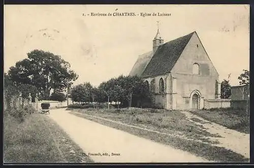 AK Luisant, Église de Luisant et route bordée d`arbres