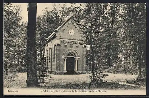 AK Digny, Château de la Hallière, vue de la Chapelle