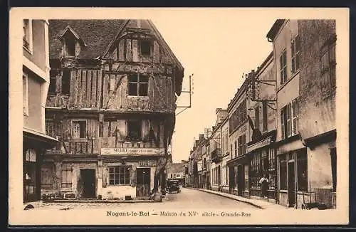 AK Nogent-le-Roi, Maison du XVe siècle, Grande-Rue