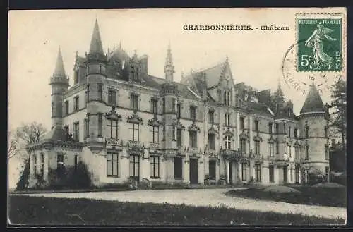 AK Charbonnières, Château majestueux et son architecture impressionnante