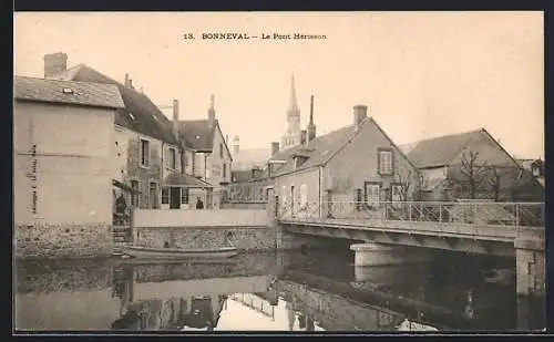 AK Bonneval, Le Pont Hérisson et vue sur le village