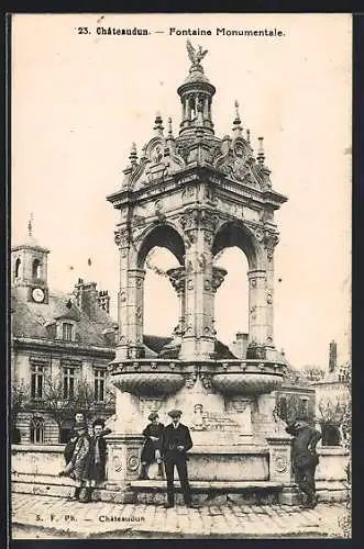 AK Châteaudun, Fontaine Monumentale