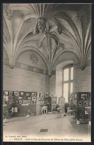 AK Dreux, Salle du Rez-de-Chaussée de l`Hôtel de Ville (XVIe Siècle)