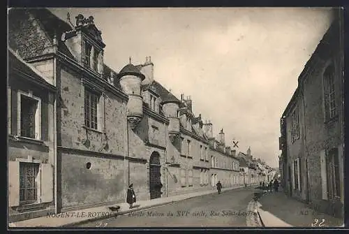 AK Nogent-le-Rotrou, Vieille Maison du XVIe siècle, Rue Saint-Laurent