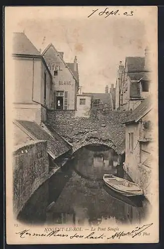 AK Nogent-le-Roi, Le Pont Saugis et la rivière avec barque