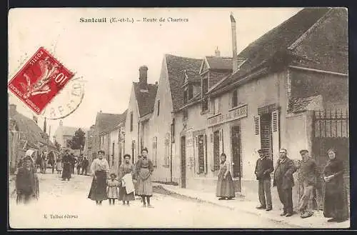 AK Santeuil, Route de Chartres avec habitants devant le Café de la Gare