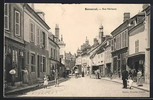 AK Bonneval, Rue Hérisson animée avec passants et boutiques