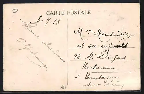 AK Nogent-le-Rotrou, Rue Saint-Martin et Chalet avec Hôtel et passants