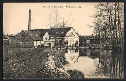 AK Montigny-sur-Avre, Ancienne Tréfilerie au bord de l`eau