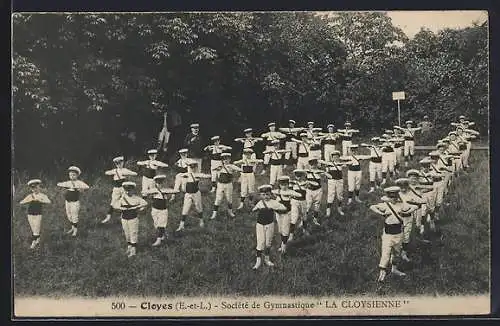 AK Cloyes, Société de Gymnastique La Cloysienne en exercice dans le parc