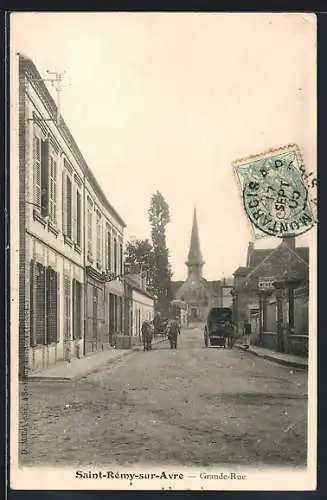 AK Saint-Rémy-sur-Avre, Vue de la Grande-Rue avec église au fond