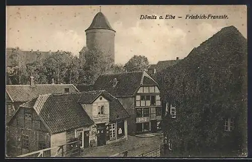 AK Dömitz a. Elbe, Blick in die Friedrich-Franzstrasse