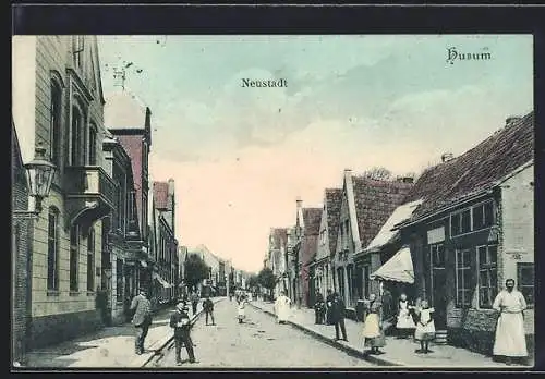 AK Husum / Nordsee, Neustadt-Strasse im Sonnenlicht