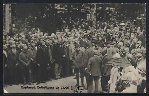 AK Ischl, Kaiser Franz Josef I. von Österreich bei einer Denkmal-Enthüllung