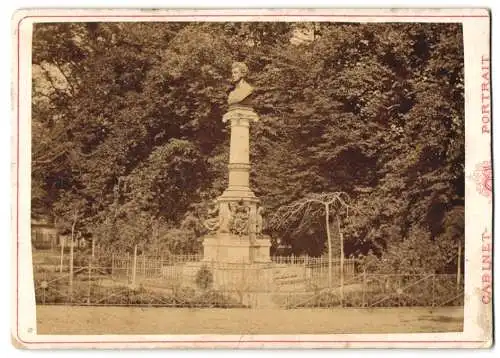 Fotografie unbekannter Fotograf, Ansicht Rendsburg, Lornsen-Denkmal