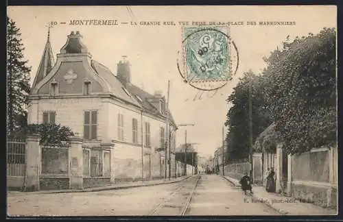 AK Montfermeil, La Grande Rue, vue prise de la Place des Marronniers