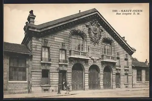 AK Saint-Ouen, Vue de la rue Ampère et bâtiment historique