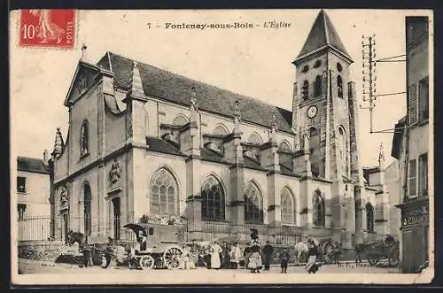 AK Fontenay-sous-Bois, L`église et scène de rue avec calèches et passants