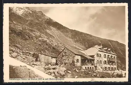 AK Nürnberger Hütte im Stubai, Ansicht mit Maierspitzgrad