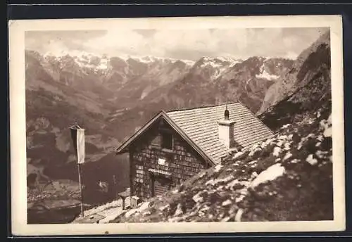 AK Werfnerhütte, Berghütte Ö. T.-K. Sektion Wr. Strassenbahn, Tennengebirge