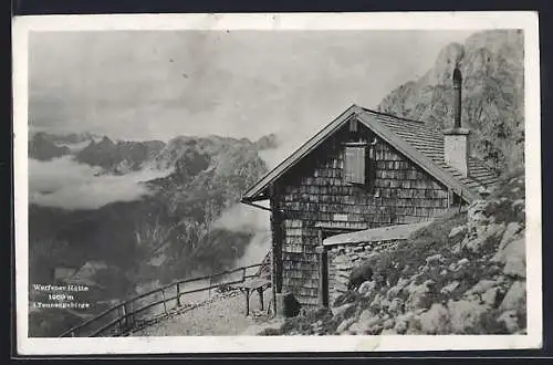 AK Werfener Hütte, Berghütte im Tennengebirge