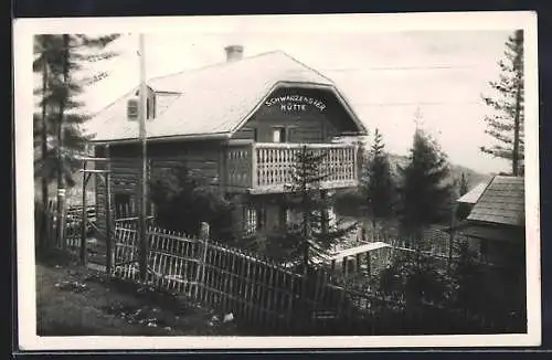 AK Schwarzenseer Hütte /Hohe Wand, Berghütte mit Nebengebäude