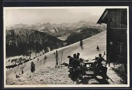 AK Fichtl-Hütte, Berghütte auf dem Edelsberg mit Blick auf Geishorn und Hochvogel