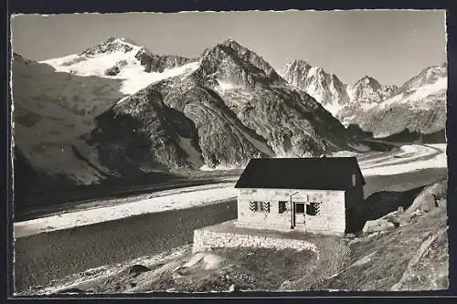 AK Lauteraar-Hütte, Blick auf Scheuchzerhorn und Finsteraarhorn