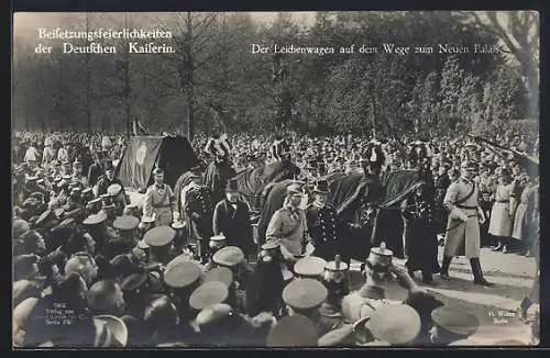 AK Beisetzungsfeierlichkeiten der deutschen Kaiserin Auguste Victoria von Preussen, Leichenwagen zum Neuen Palais