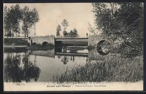 AK Bessé-sur-Braye, Vue sur la Braye, Pont Rouge