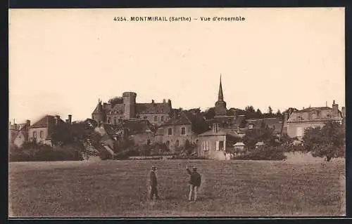 AK Montmirail, Vue d`ensemble du village et des bâtiments historiques