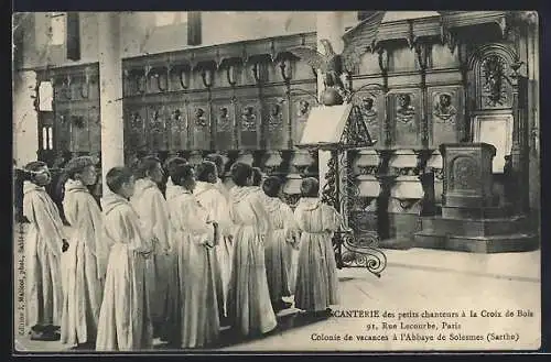 AK Solesmes, Les petits chanteurs à la Croix de Bois en répétition à l`abbaye