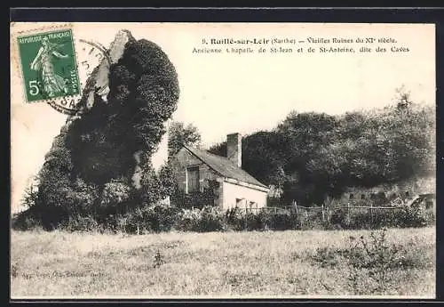 AK Ruillé-sur-Loir, Vieilles Ruines du XIe siècle et ancienne chapelle de St-Jean et de St-Antoine