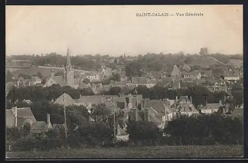 AK Saint-Calais, Vue générale du village et de son église en arrière-plan