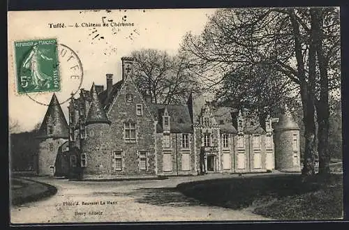 AK Tuffé, Château de Cherbonne majestueux entouré d`arbres et allée ombragée