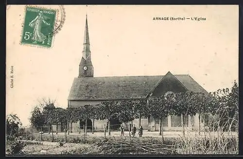 AK Arnage, L`église et vue du jardin devant