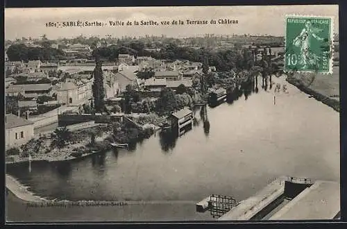 AK Sablé-sur-Sarthe, Vallée de la Sarthe vue de la terrasse du château