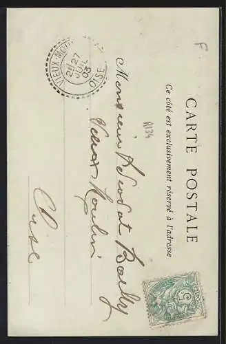 AK Saint-Germain-de-la-Coudre, Vue de l`église et Porte de l`ancien Château