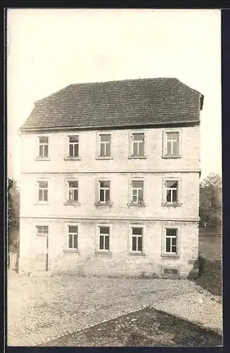 Foto-AK Mainbernheim, Alte Schule am Pulverturm 9