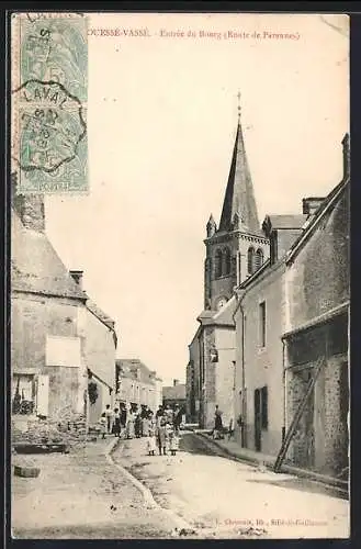 AK Rouessé-Vassé, Entrée du Bourg sur la Route de Parennes