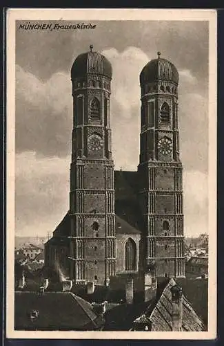 AK München, Blick zur Frauenkirche