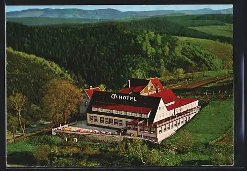 AK St. Andreasberg /Oberharz, Berghotel Glockenberg, Ansicht aus der Vogelschau